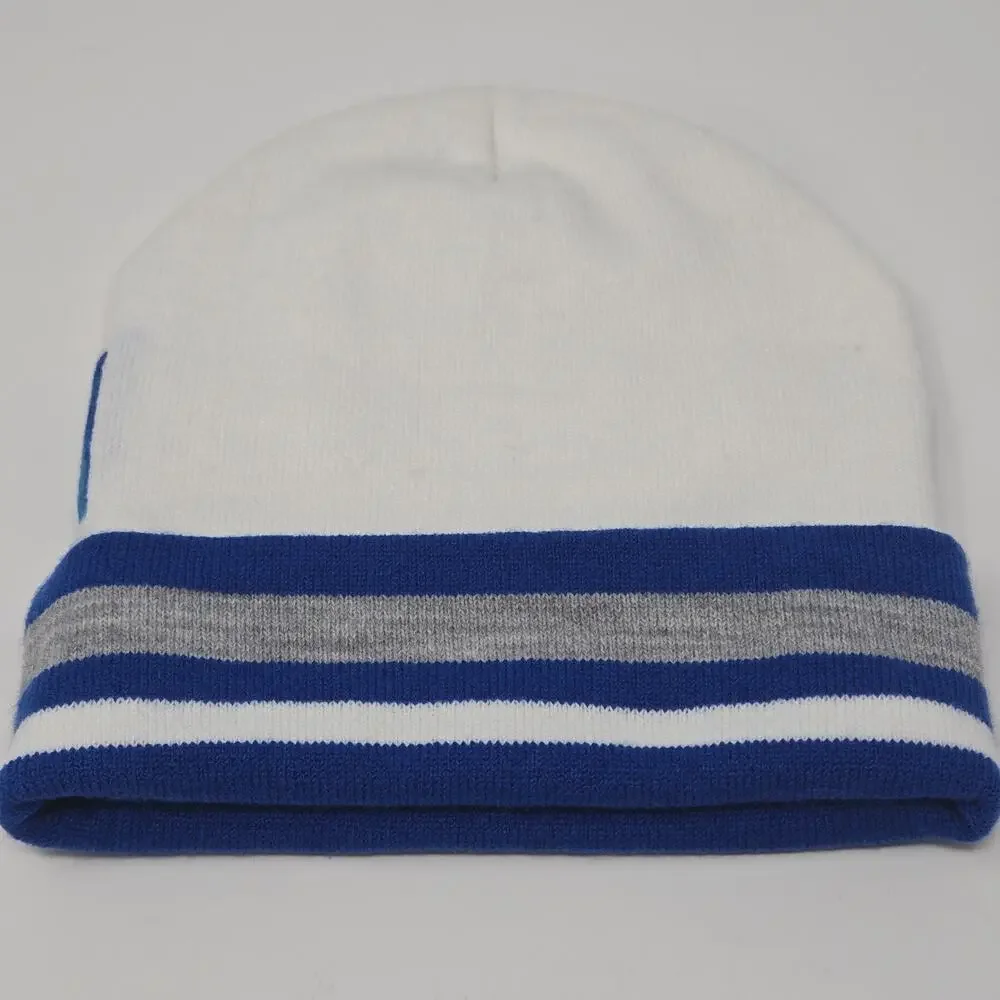 Star Wars R2-D2 Beanie Hat Adult White Blue Knit Winter Cap Acrylic Psi-Fi